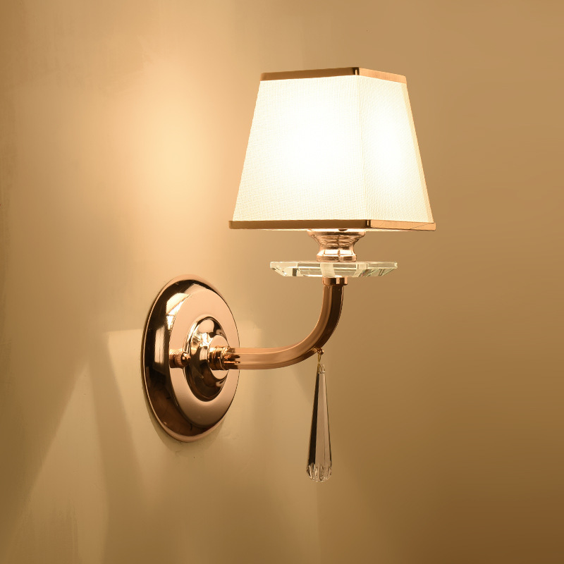 Creative Wall Lamp Image 1