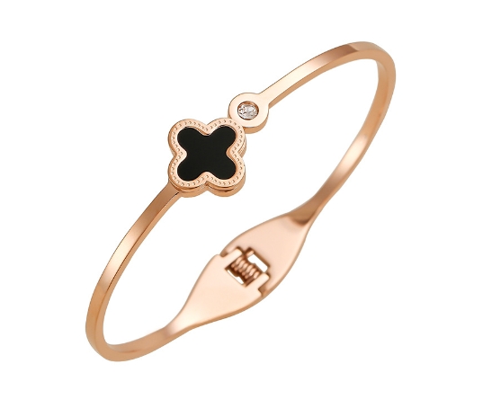 Four-Leaf Clover Bracelet 3