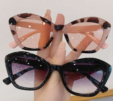 Stylish Sunglasses Variation 3