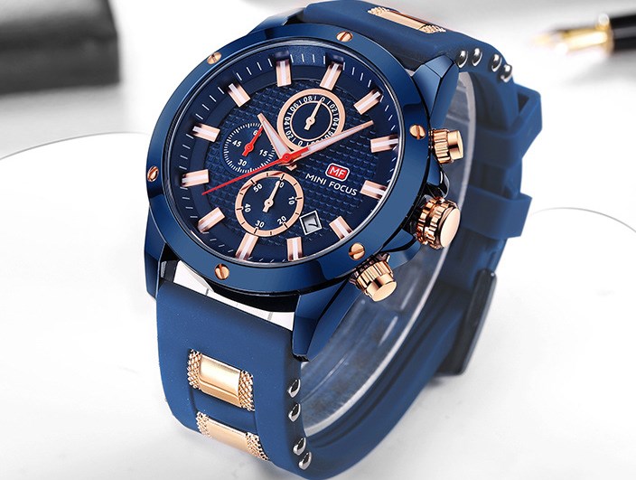 Watch Image 4