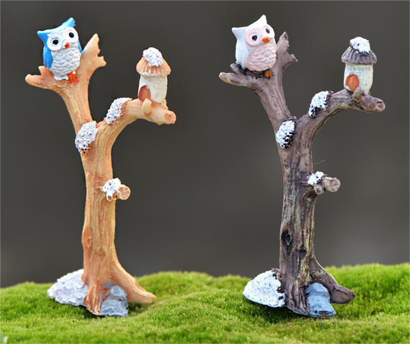 Cute Owl Branch Statue Yellow