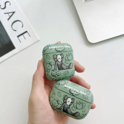 Green Violent Bear Earphone Case for AirPods