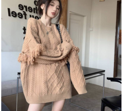 Contrasting Sexy Off-the-shoulder Sweater Image 5