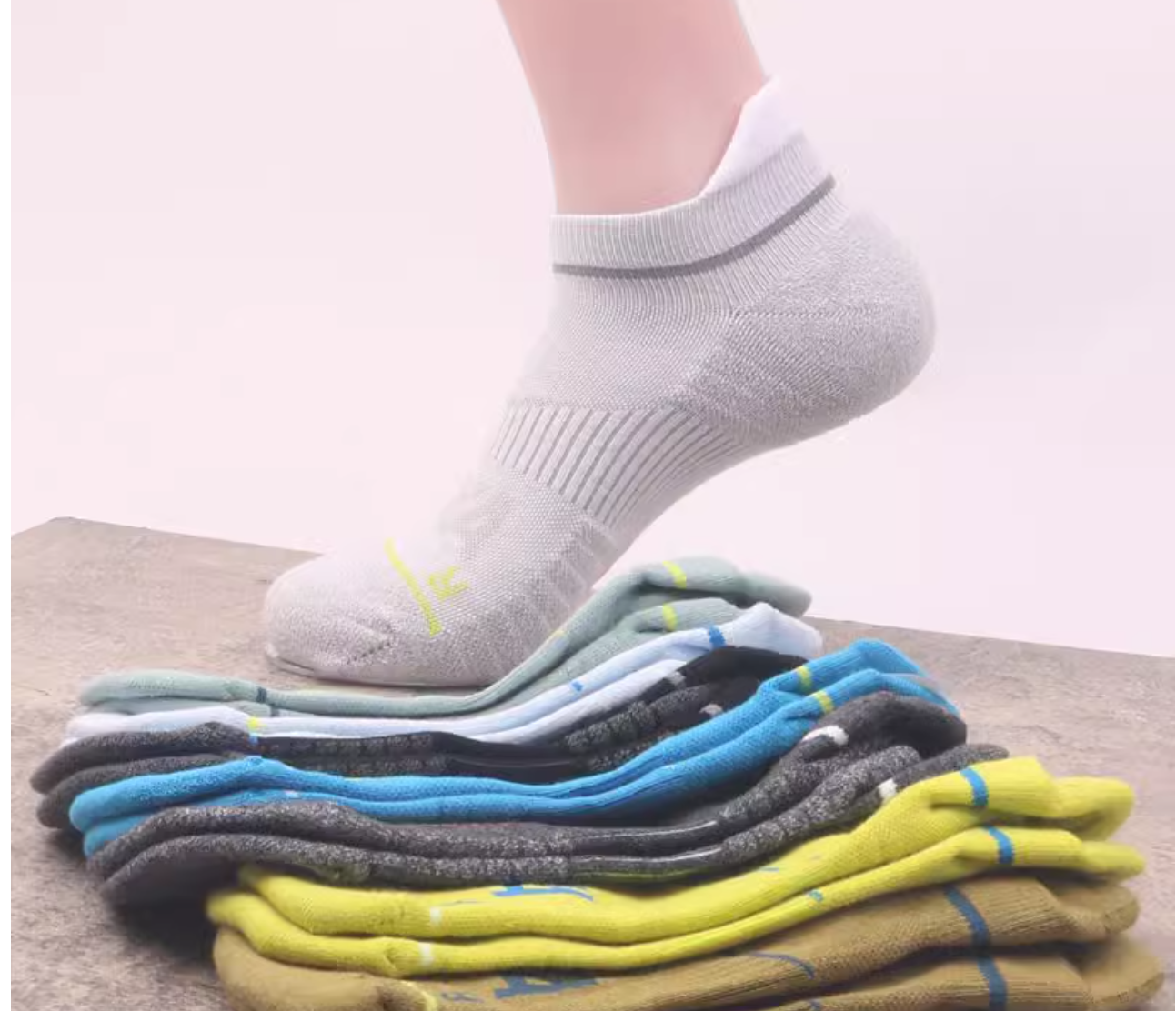 Running Socks Image 1