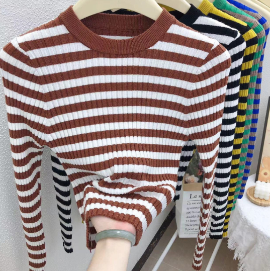 Knit Top Image 2