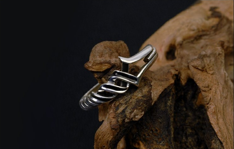 Spear of Longinus Ring Image 3