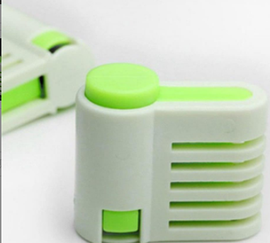 Cake Slicer
