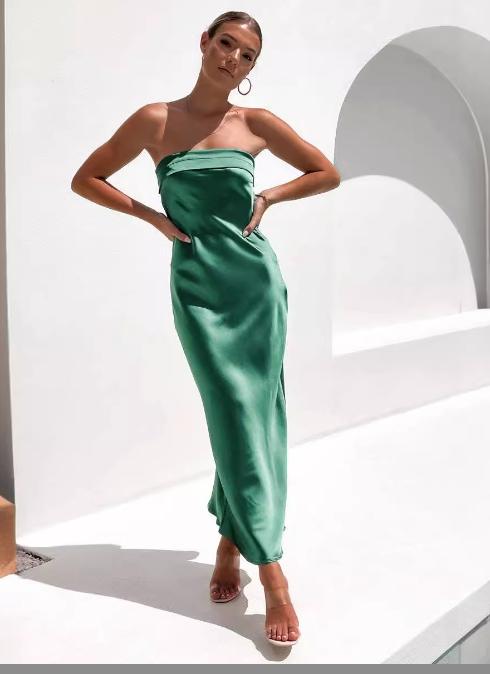 Backless Knitted Dress - Image 3