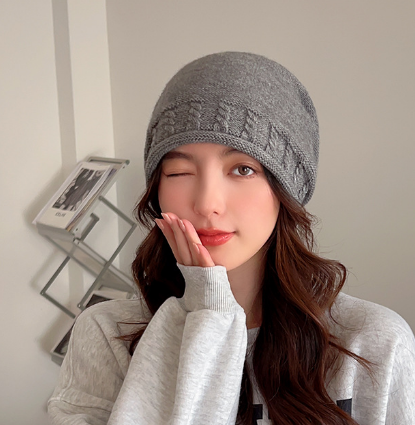 Women's Winter Pullover Drawstring Crimp Warm Hat