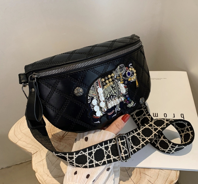 Single Shoulder Crossbody Bag - White