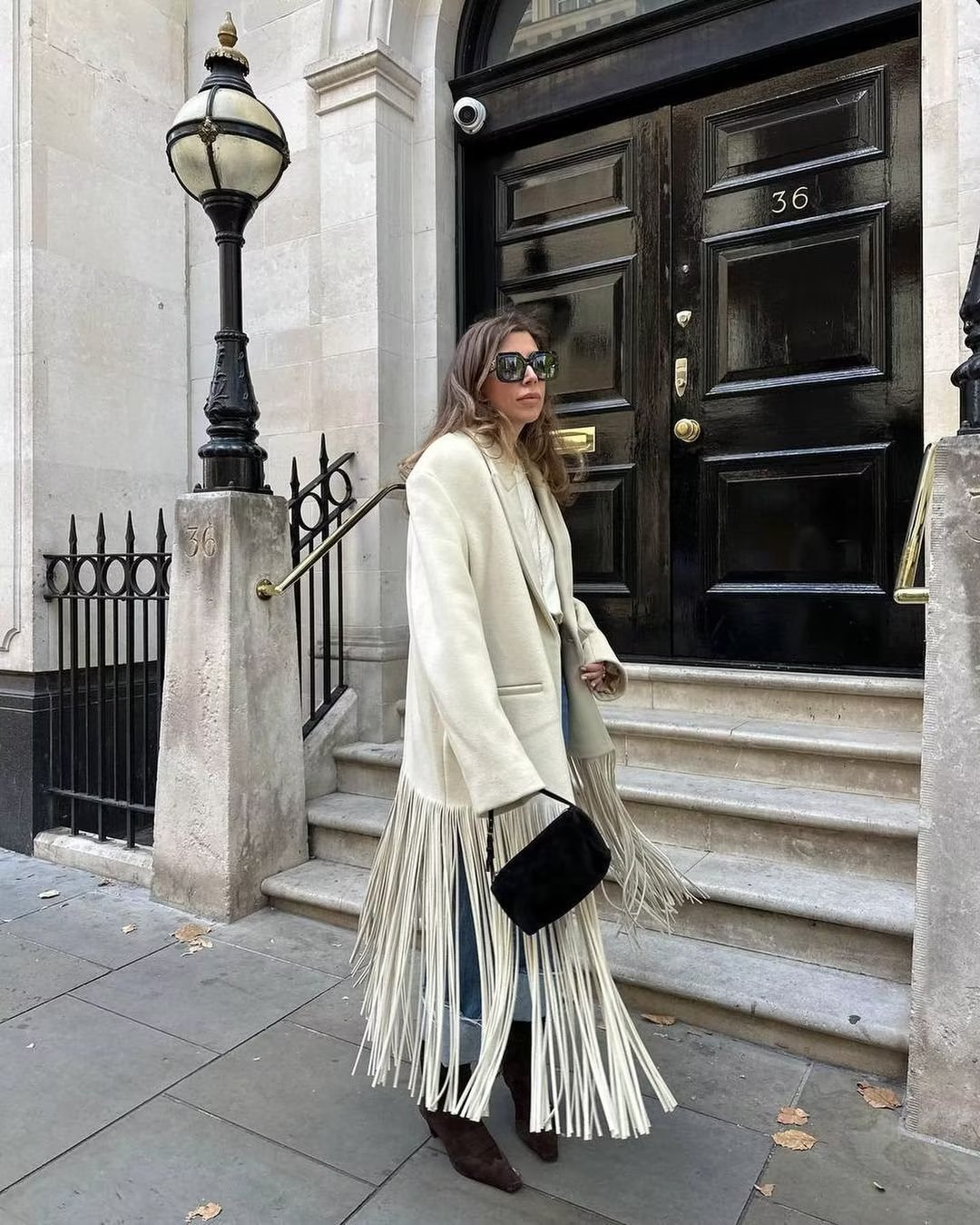 Women's Street Fashion Tassel Long Suit Woolen Coat 4