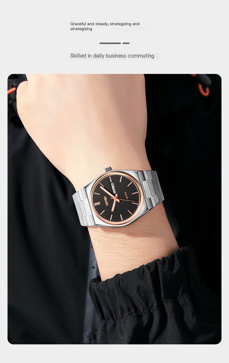 Men's Watch Image 3