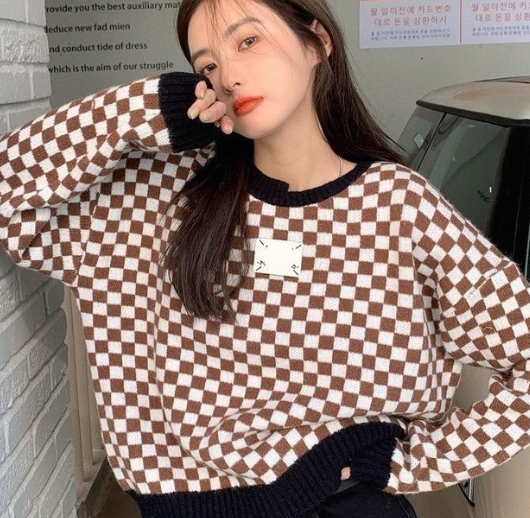 Houndstooth Sweater Coffee