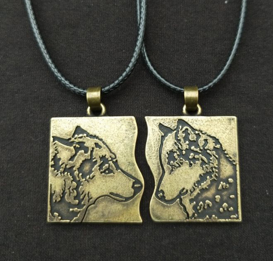 Couple Wolf Pendant Necklace - Antique Silver