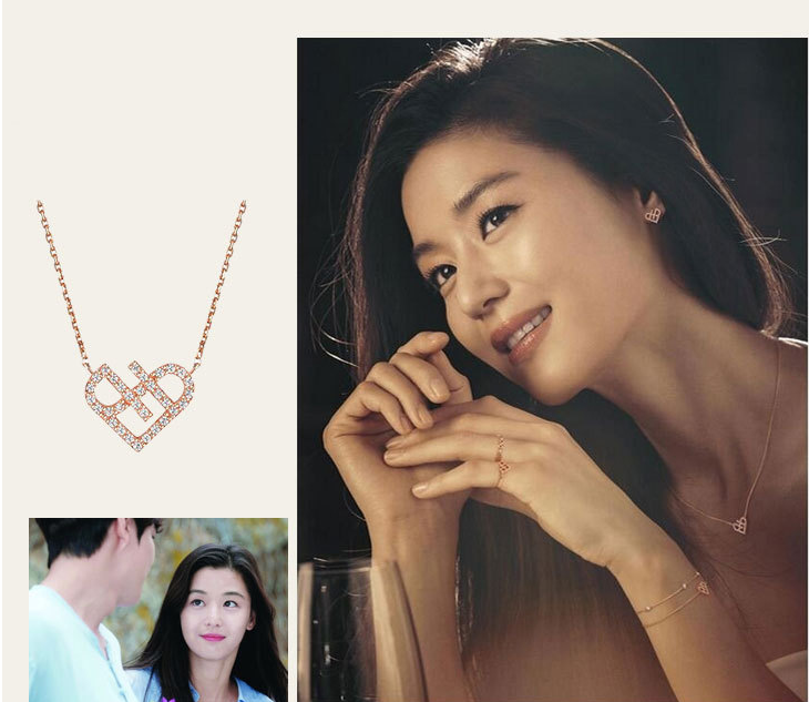 Heart-shaped Pendant Necklace
