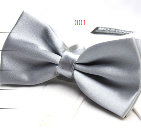 Solid color tri-fold bow tie image