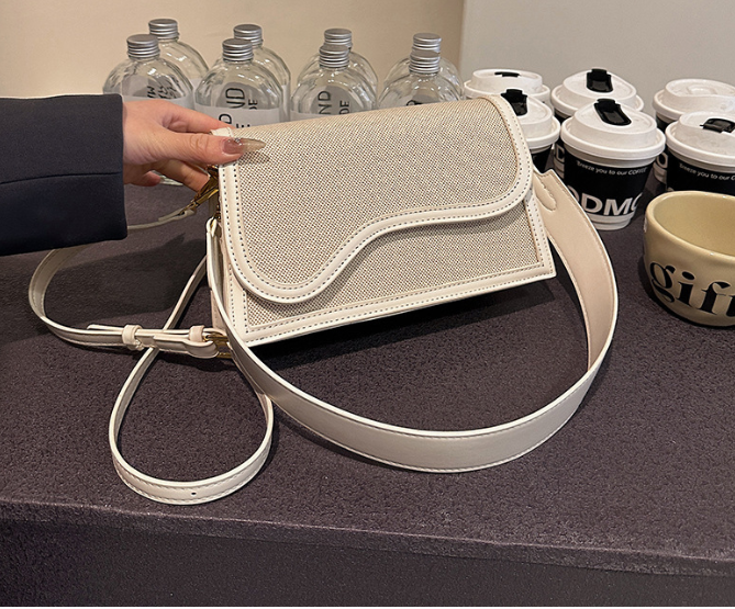 Stylish shoulder bag