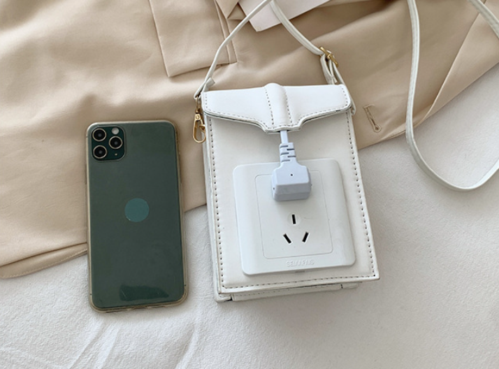 Clashing Shoulder Crossbody Bag
