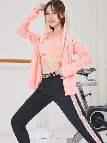 Yoga Top Image 1