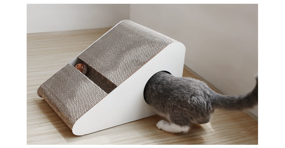 Triangle Cat Scratching Board - Light Brown
