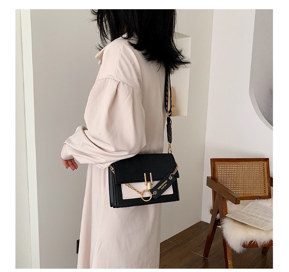 Chic Crossbody Bag Color Options