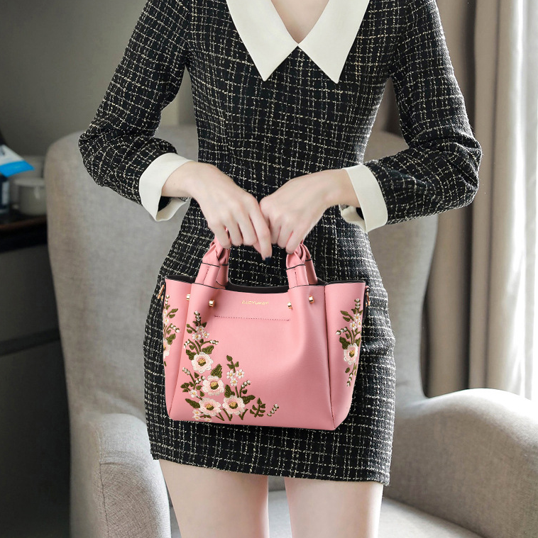 Women's Handbag - Coffee