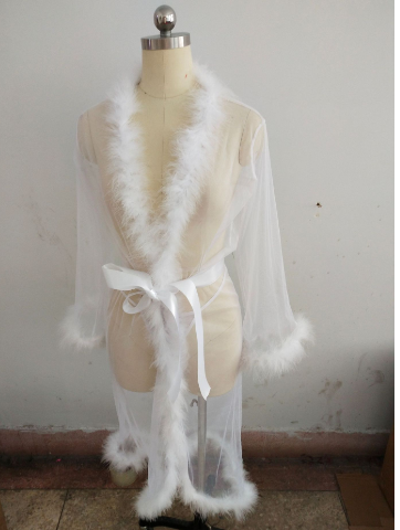 Plus-size sexy lingerie in black