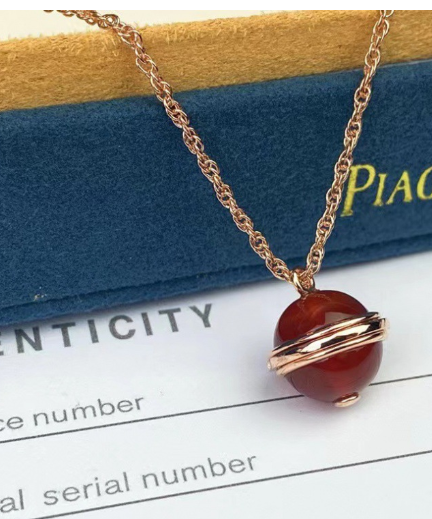 Different Colors of Geometric Pendant Necklace