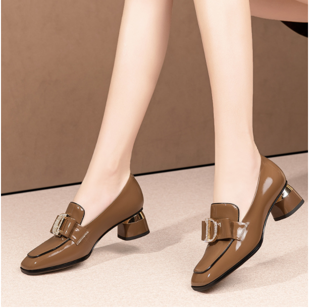 Soft Bottom Casual Shoes Image 2