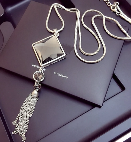 Necklace Image 6