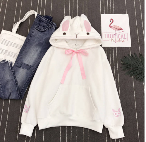 Plum Blossom Printed Hooded Sweatshirt - Image 6
