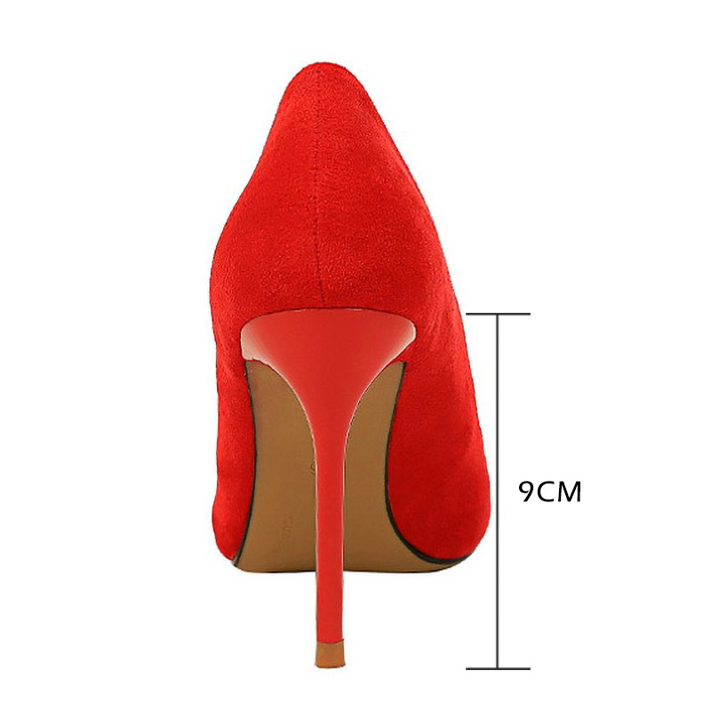 Suede Pumps