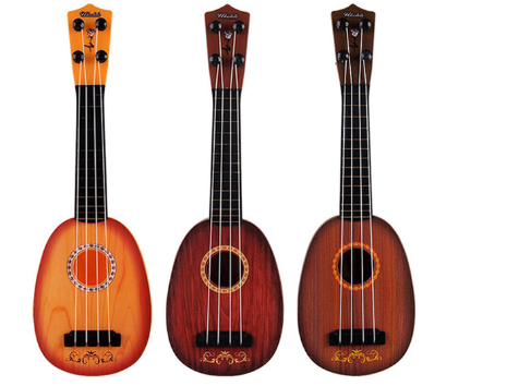 Kids playing with the ukulele