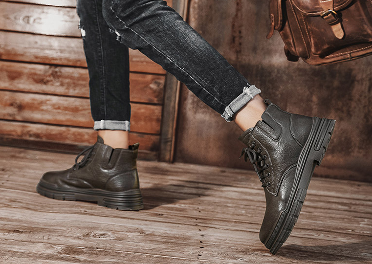 Men's Martin Boots Image 6