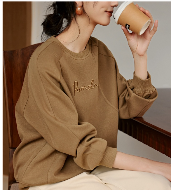 Short Padded Shoulder Loose Sweater Image 2