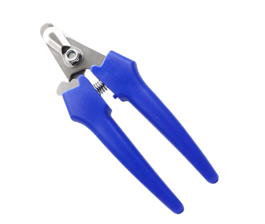 Pet Nail Clippers in Use