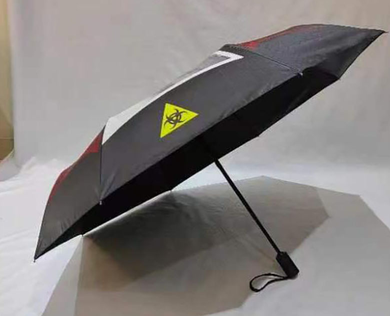 Durable Umbrella Features