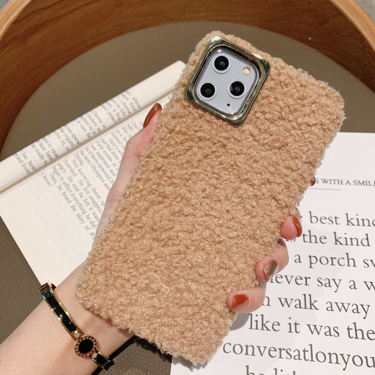 Lamb Plush Mobile Phone Case - Variation 2