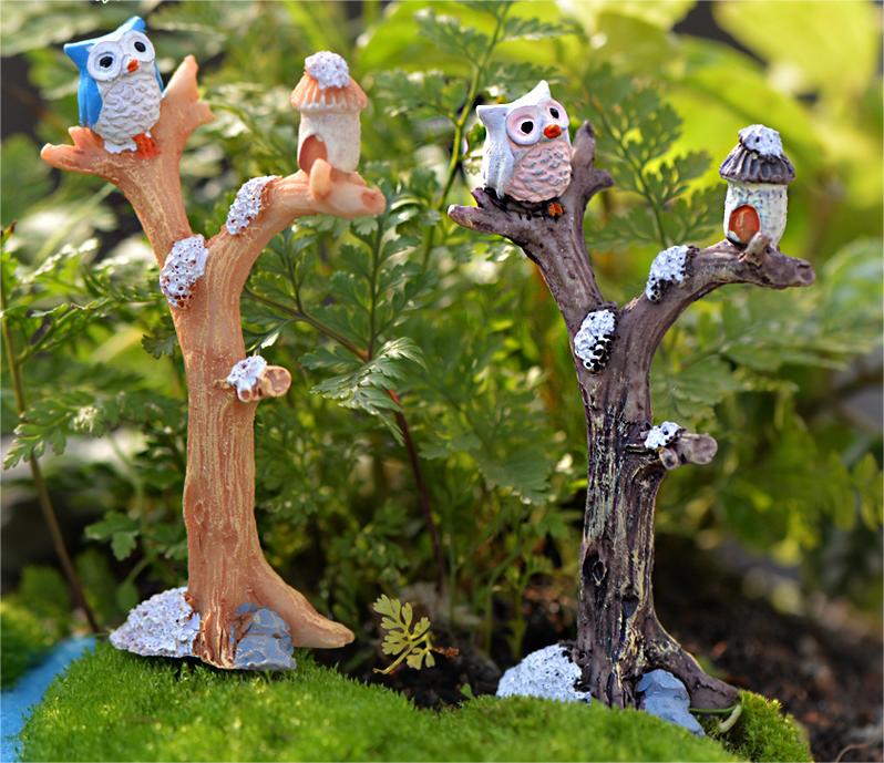 Cute Owl Branch Statue Grey