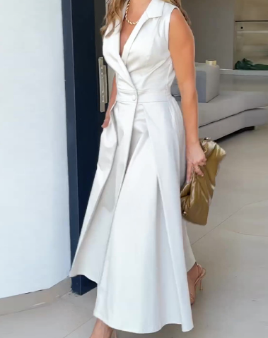 Elegant sleeveless dress