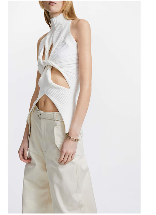 Irregular Knot Knit Top Image 3