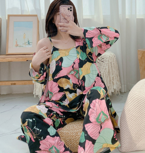 Homewear Set Image 3