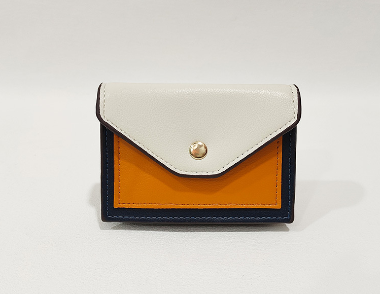 Interior Lining of the Bag