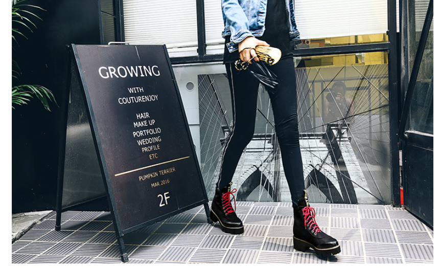 Fashion Boots Image 2