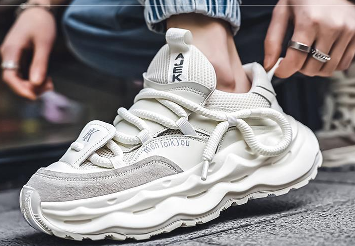 Sneaker Image 5