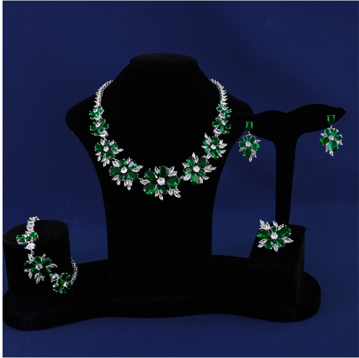 Floral Jewelry Set Image 1