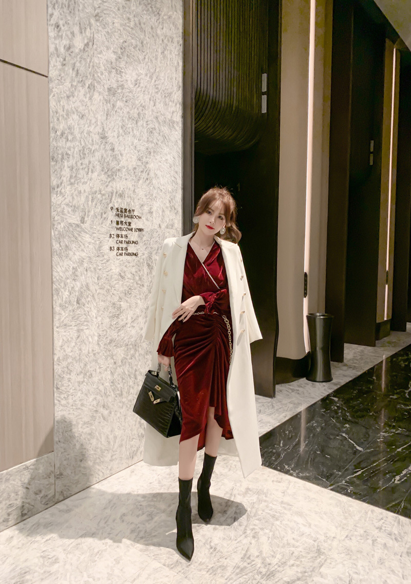 White Trench Coat Image 10