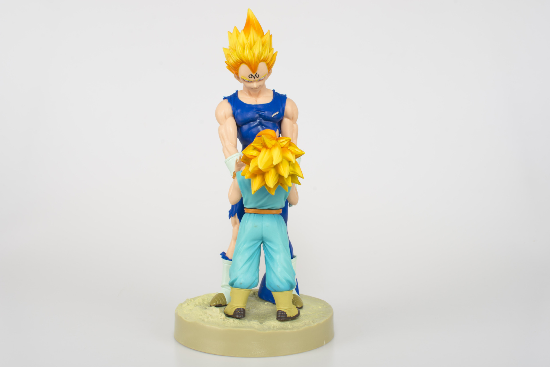 Trunks and Vegeta Figure 3