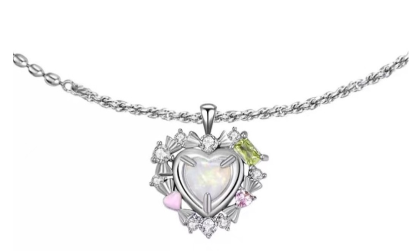 Heart-shaped Personalized Necklace