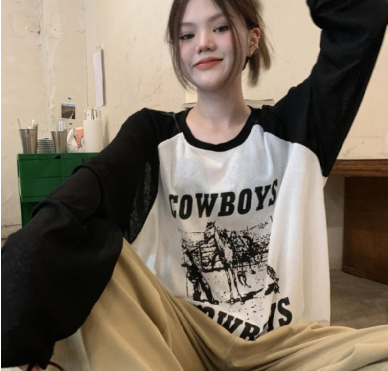 Contrast Color Cartoon Letter Print Loose Sweatshirt 2